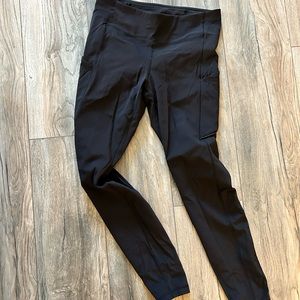 Lululemon size 8 leggings